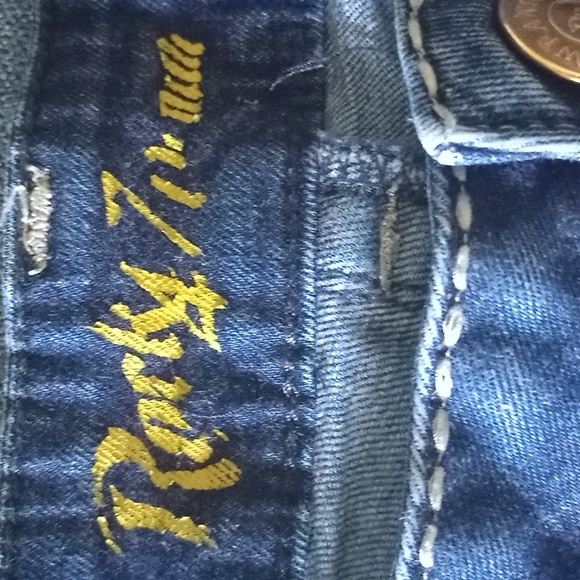 Jeans - Picture 3 of 3